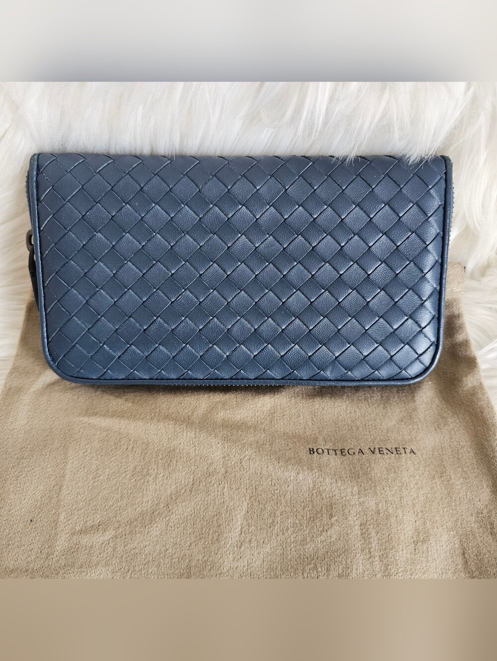 💙 Bottega Zippy Wallet 💙
